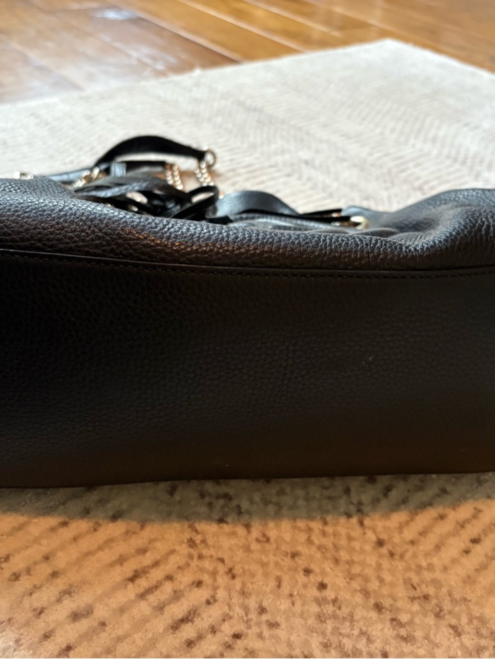 Gucci Black Pebbled Leather Chain-Handle Satchel with Tassel - Picture 5 of 10